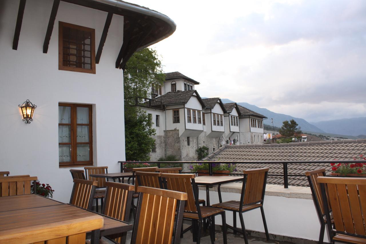 Old Bazaar 1790 Hotel Gjirokastër Eksteriør billede