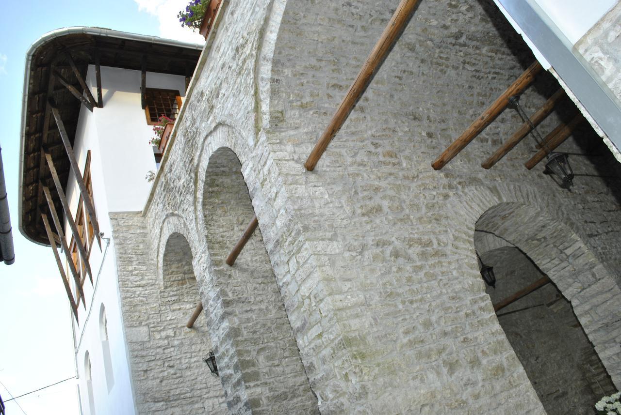 Old Bazaar 1790 Hotel Gjirokastër Eksteriør billede