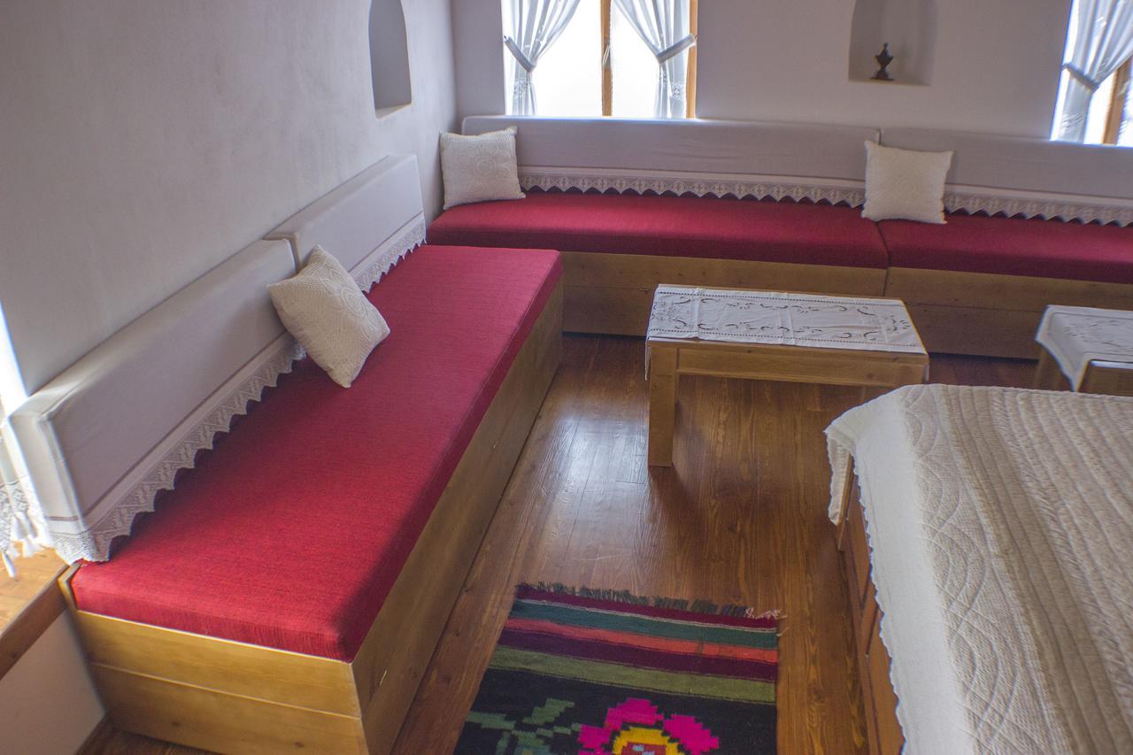 Old Bazaar 1790 Hotel Gjirokastër Eksteriør billede